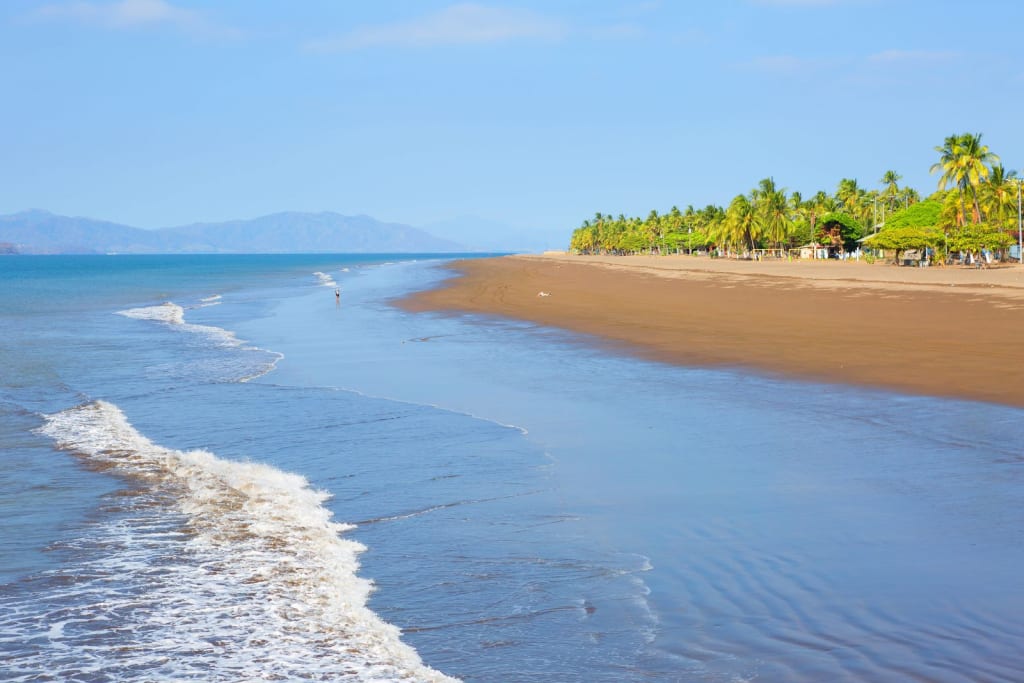 Beautiful Beach in the pacific coast of Costa Rica
